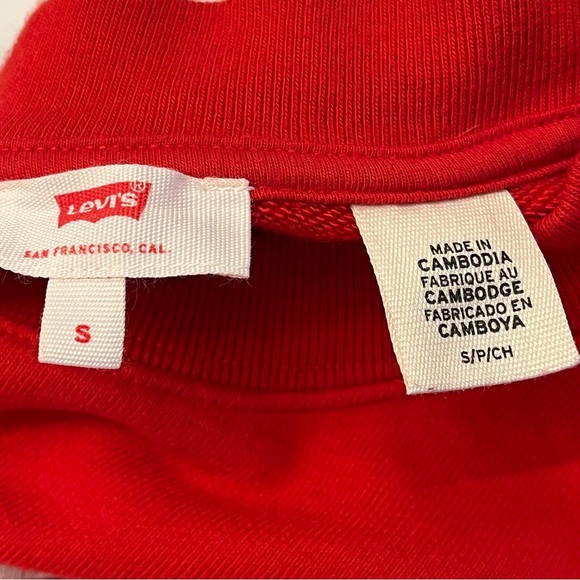 Levis Womens Red White Long Sleeve Cropped Oversized Pullover Sweatshirt… - Picture 13 of 13